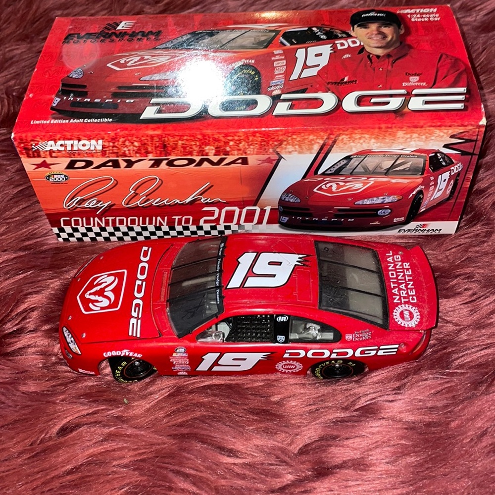 NWT! Evernham Motorsports Dodge Diecast